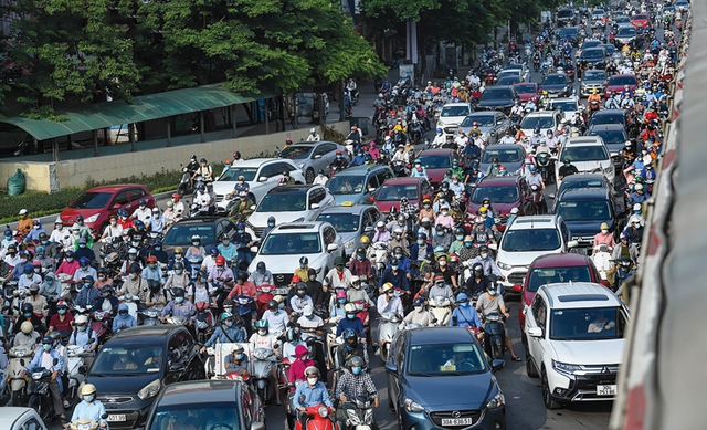 Create a breakthrough to 'remove bottlenecks' of traffic jams - Ảnh 1.