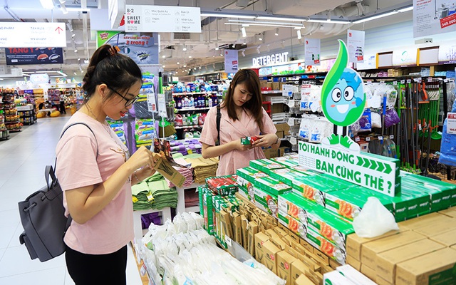 Consumers increasingly prefer “green” products - Ảnh 1.