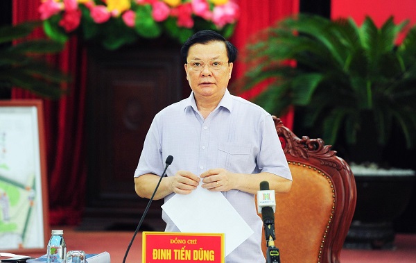 Bí thư Thành ủy Hà Nội Đinh Tiến Dũng: Không để vì Tết mà giảm hiệu quả phòng, chống dịch - Ảnh 1.