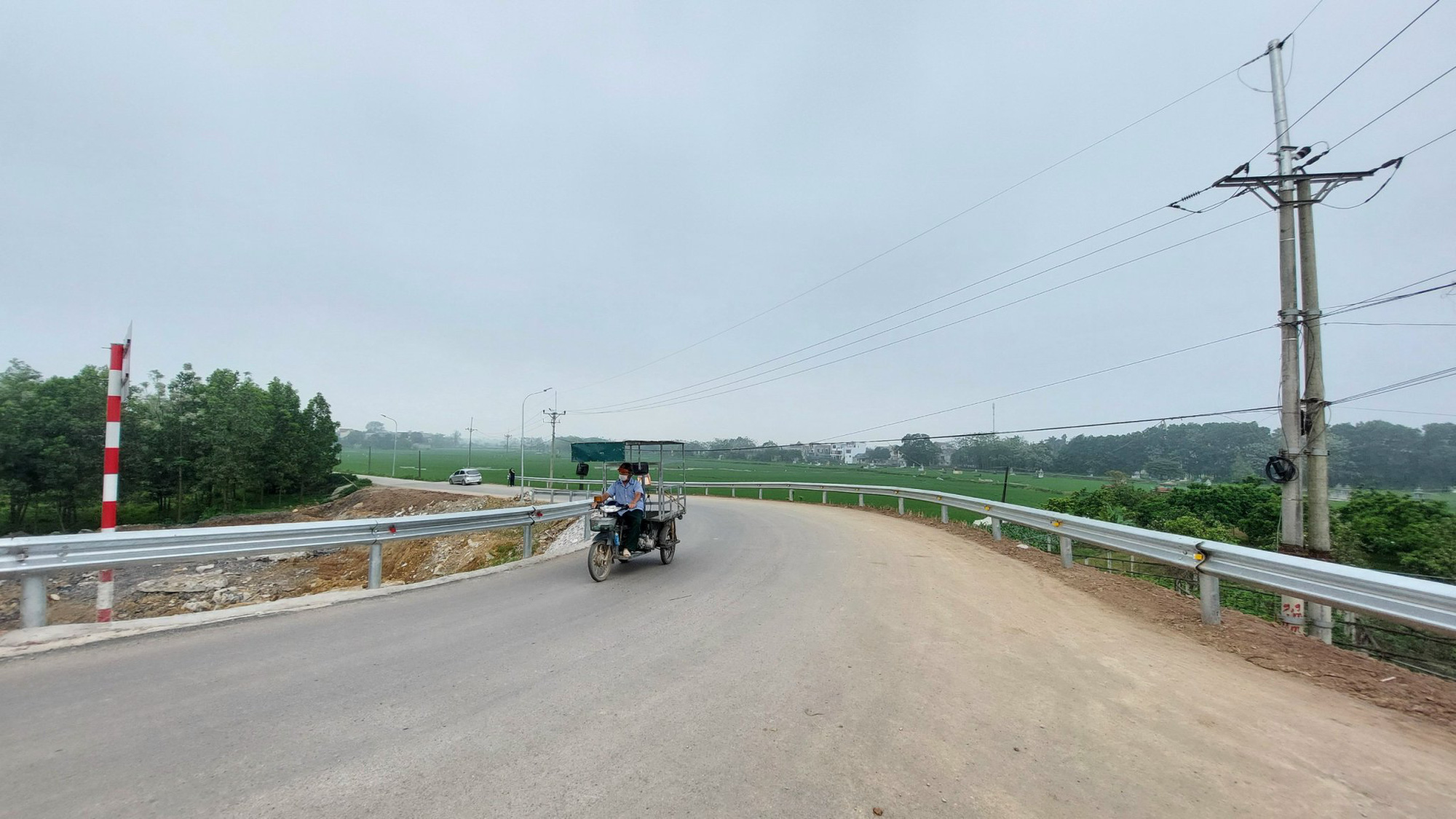 Nỗ lực đạt mục tiêu xây dựng nông thôn mới kiểu mẫu - Ảnh 3.