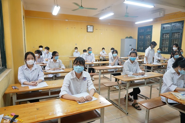 Hà Nội: Quy định về điều kiện dự xét và tiêu chuẩn công nhận tốt nghiệp THCS - Ảnh 1.