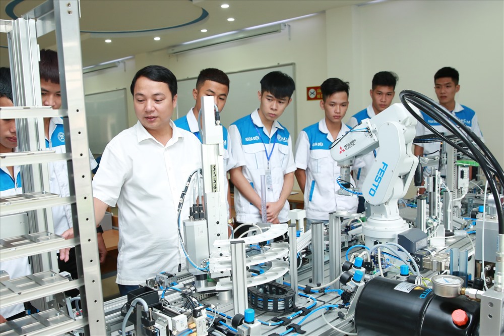 EVFTA - Cơ hội giúp Việt Nam phát triển an sinh xã hội, tăng cơ hội cạnh tranh cho người lao động