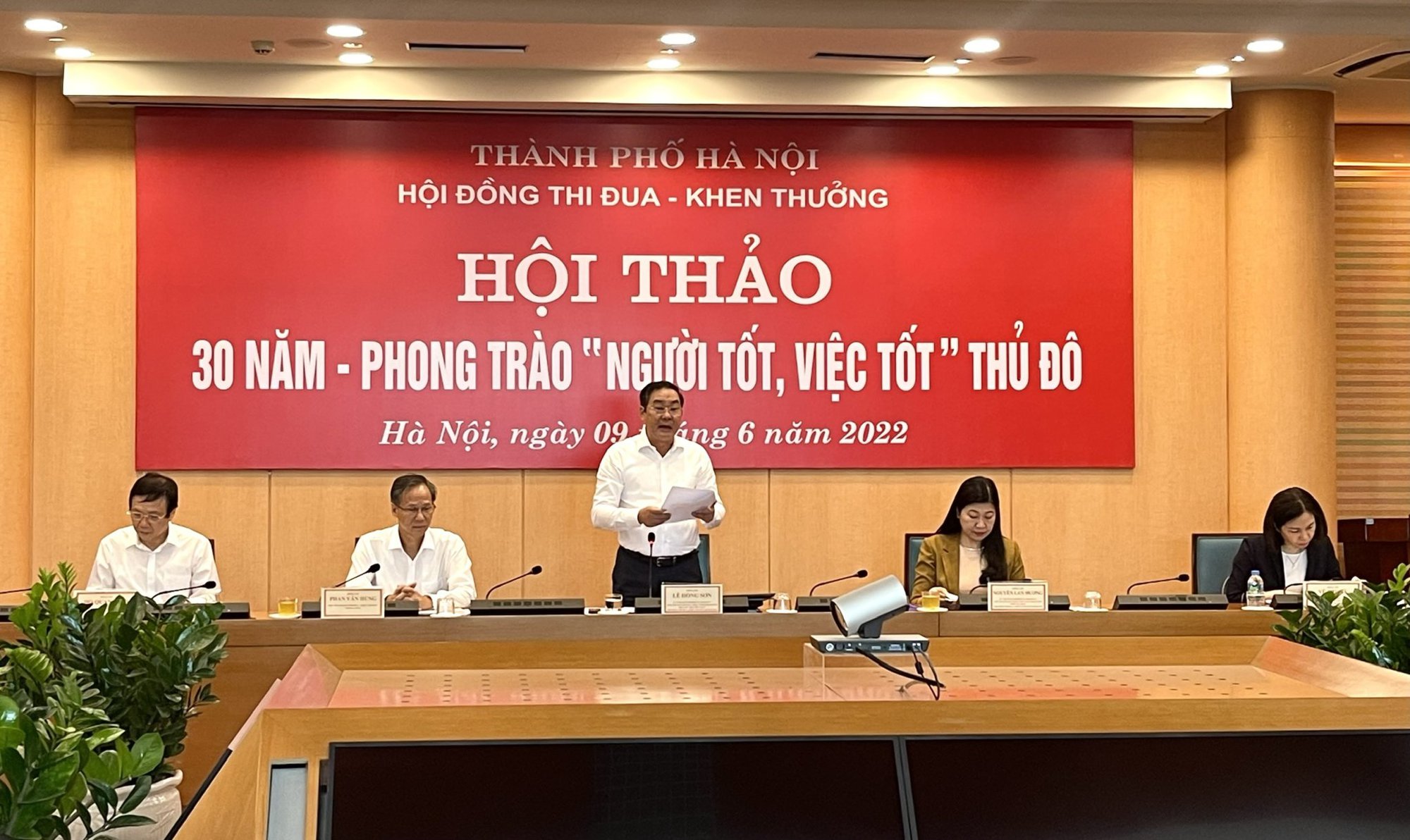 Phong trào “Người tốt, việc tốt”: Biểu hiện sinh động tình yêu Hà Nội - Ảnh 1.