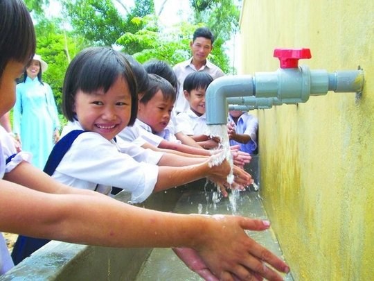 Bảo đảm cấp đủ nước sạch cho người dân, cần nhiều giải pháp - Ảnh 1.