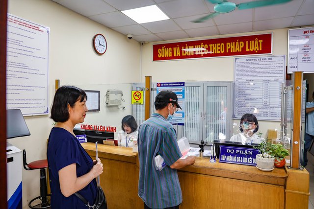 Ứng dụng CCCD gắn chip mang lại nhiều giá trị thiết thực - Ảnh 1. Ứng dụng CCCD gắn chip mang lại nhiều giá trị thiết thực - Ảnh 1.