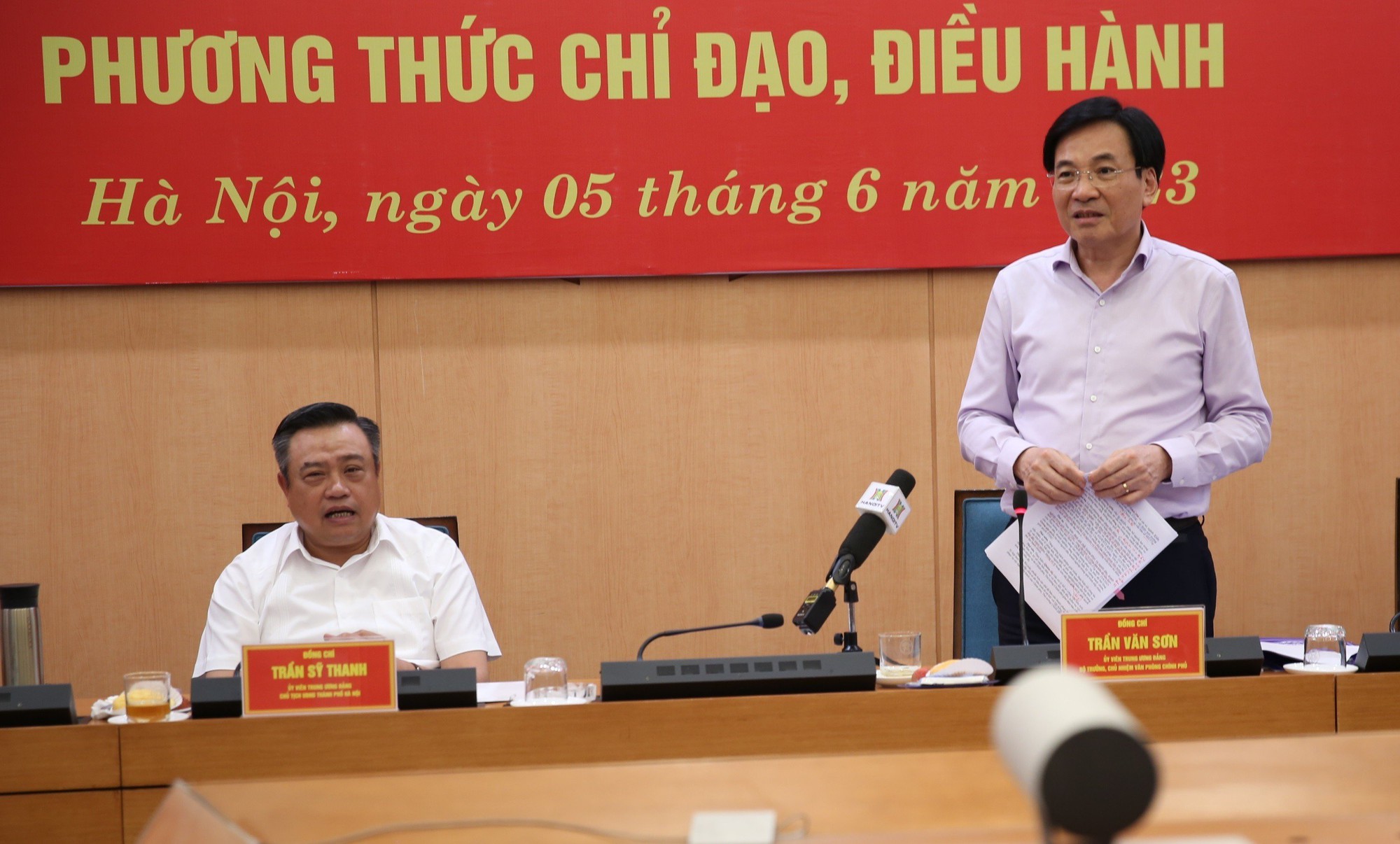 Hà Nội: Nỗ lực cải cách thủ tục hành chính để người dân được thuận lợi nhất - Ảnh 2.