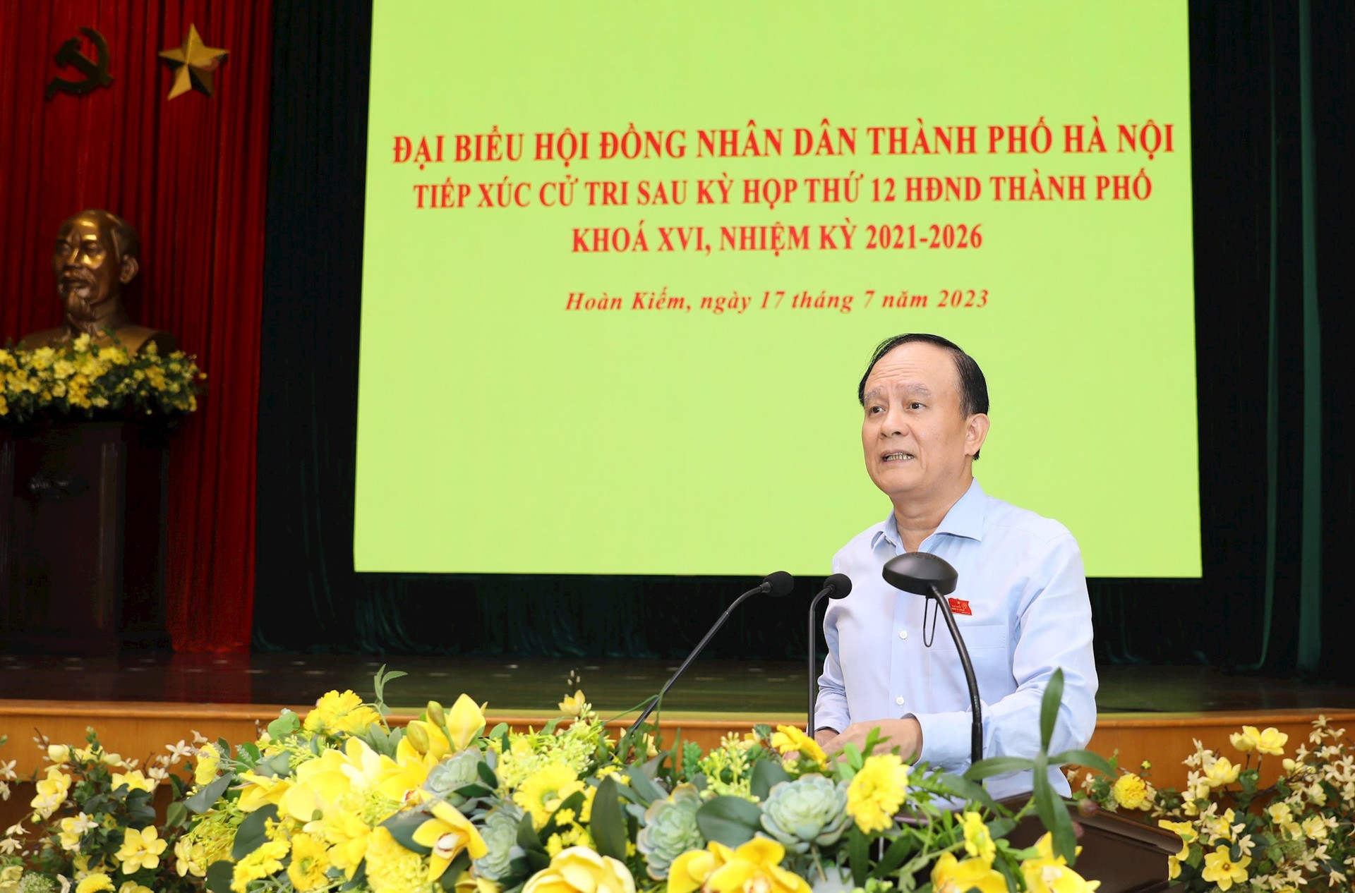 “Kiến nghị của cử tri Hoàn Kiếm rất trúng, sát thực tiễn phát triển của Thủ đô” - Ảnh 4. “Kiến nghị của cử tri Hoàn Kiếm rất trúng, sát thực tiễn phát triển của Thủ đô” - Ảnh 4.