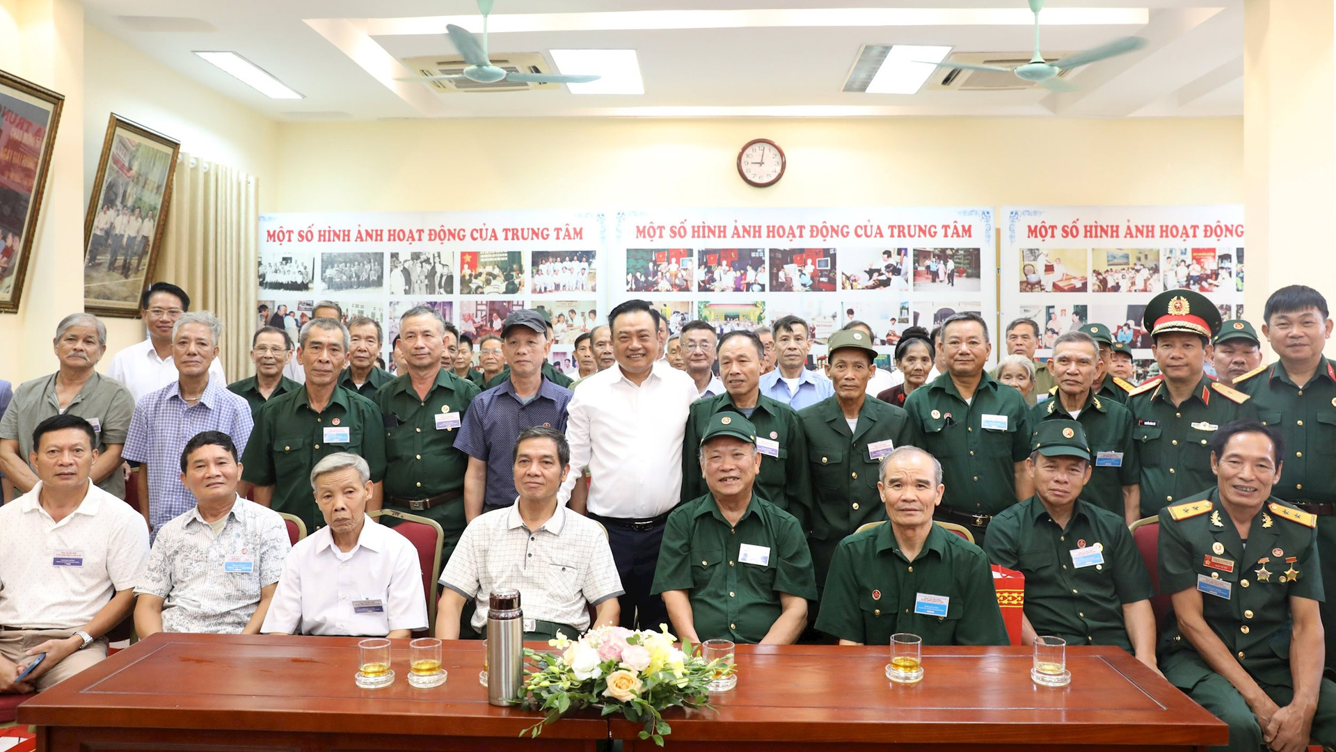 Hà Nội luôn coi trọng công tác “đền ơn, đáp nghĩa” - Ảnh 1.