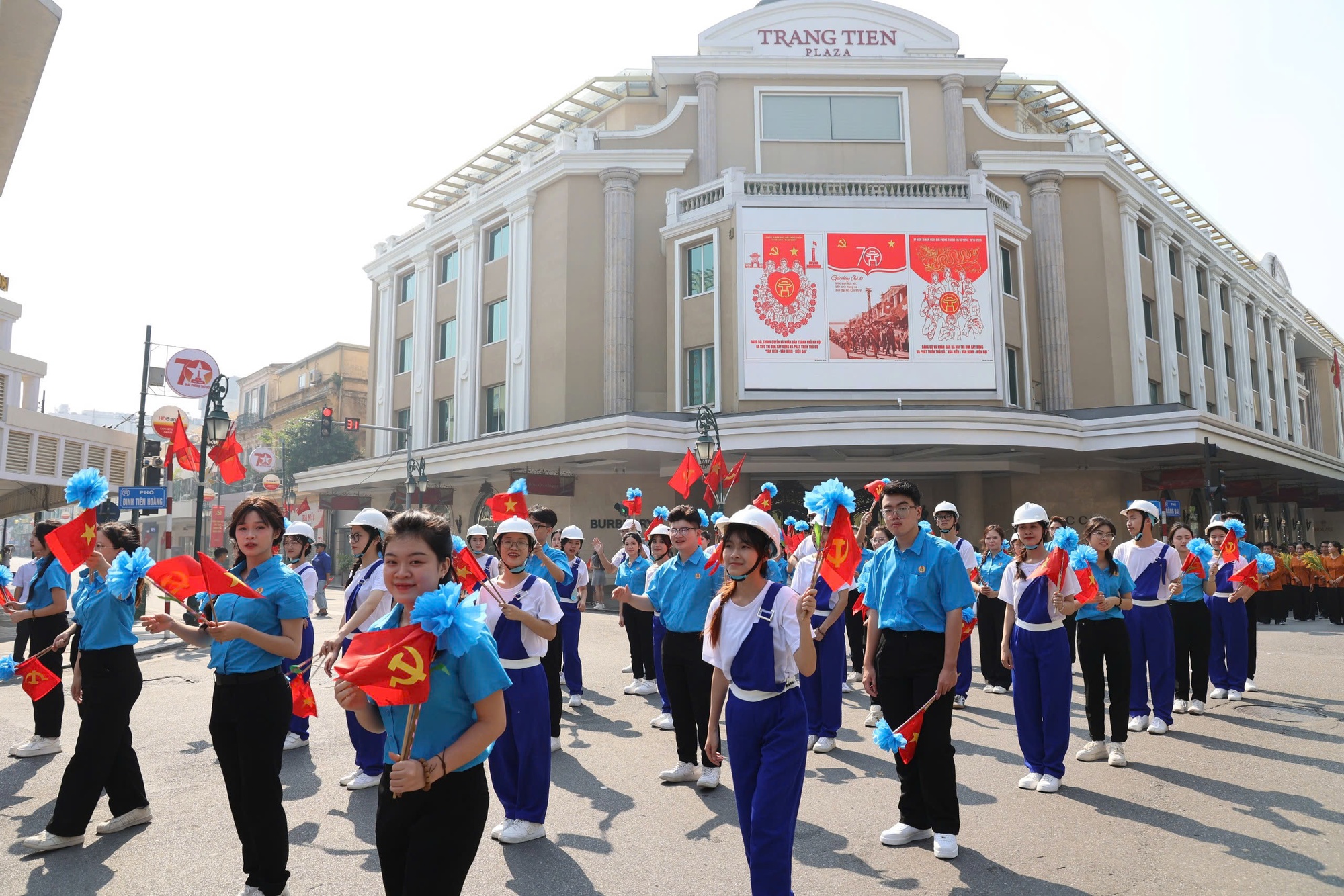 Hà Nội tự hào là Thành phố vì hòa bình, ngàn năm văn hiến- Ảnh 11.