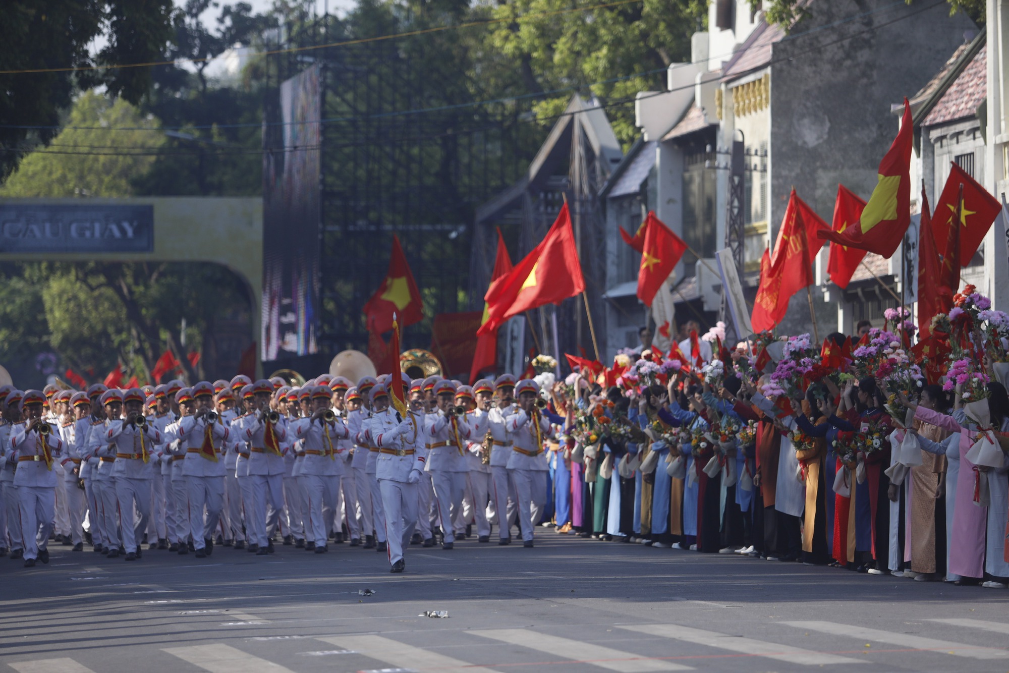 Người dân hân hoan trong ‘Ngày hội Văn hóa vì hòa bình’- Ảnh 3.