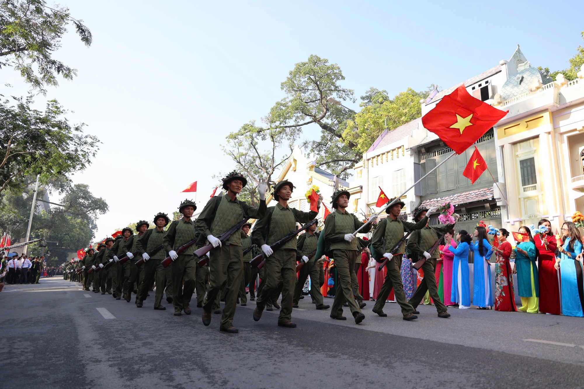 Hà Nội tự hào là Thành phố vì hòa bình, ngàn năm văn hiến- Ảnh 9.