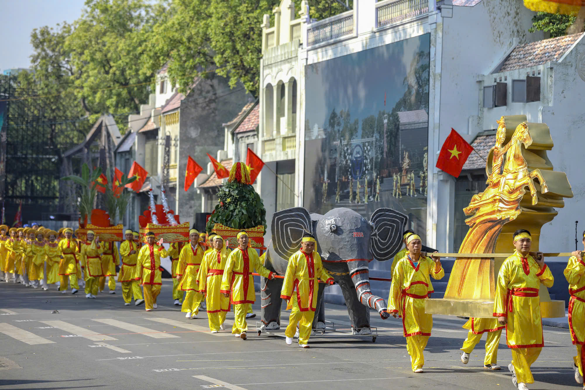 Hà Nội tự hào là Thành phố vì hòa bình, ngàn năm văn hiến- Ảnh 13.