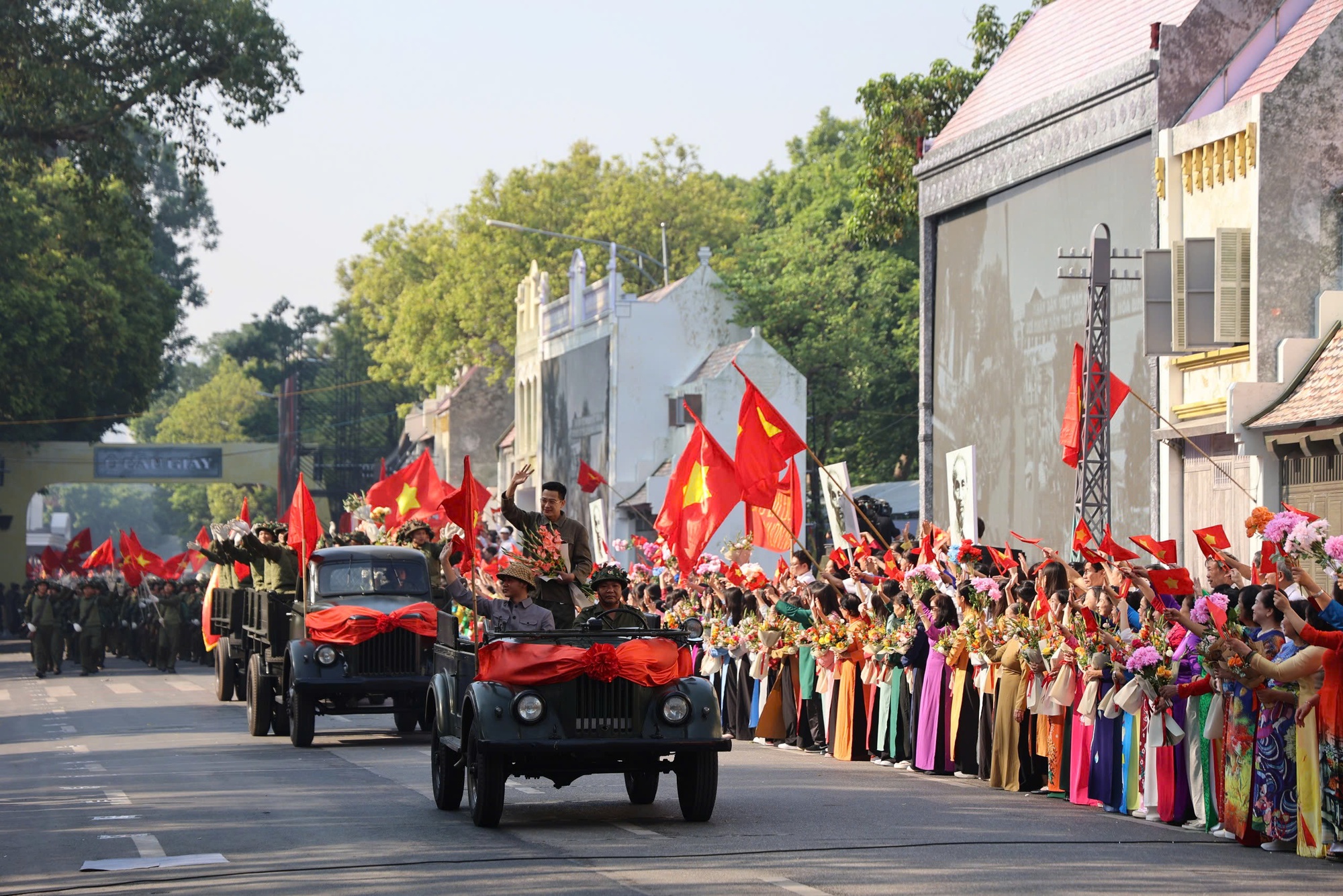 Hà Nội tự hào là Thành phố vì hòa bình, ngàn năm văn hiến- Ảnh 7.