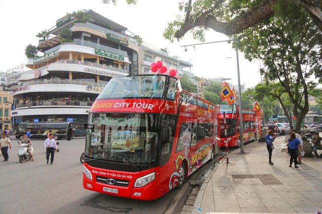 Hà Nội sắp có xe buýt 2 tầng từ Hồ Gươm đi Bát Tràng- Ảnh 1.