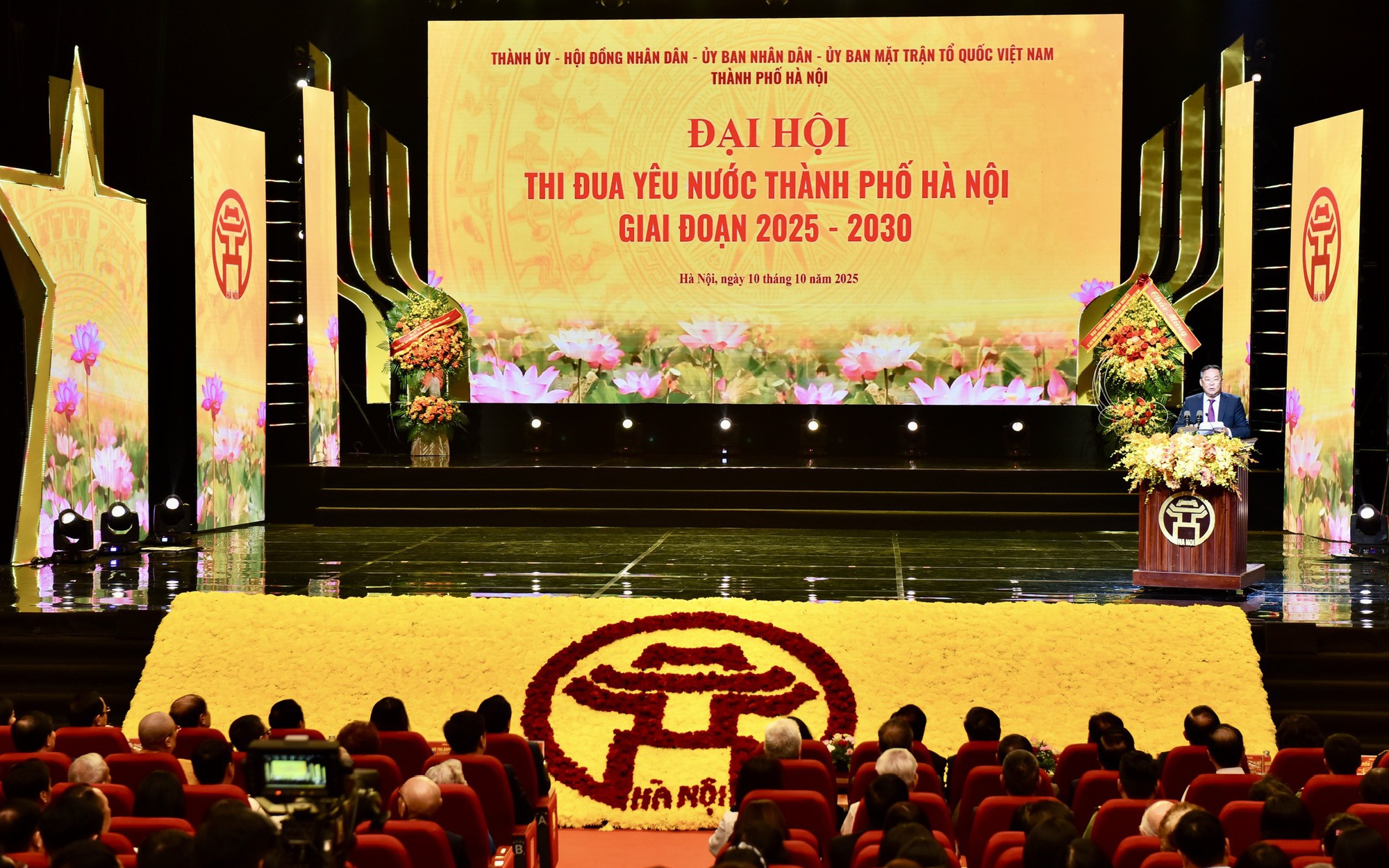 Thi đua yêu nước - động lực xây dựng Thủ đô phát triển bền vững