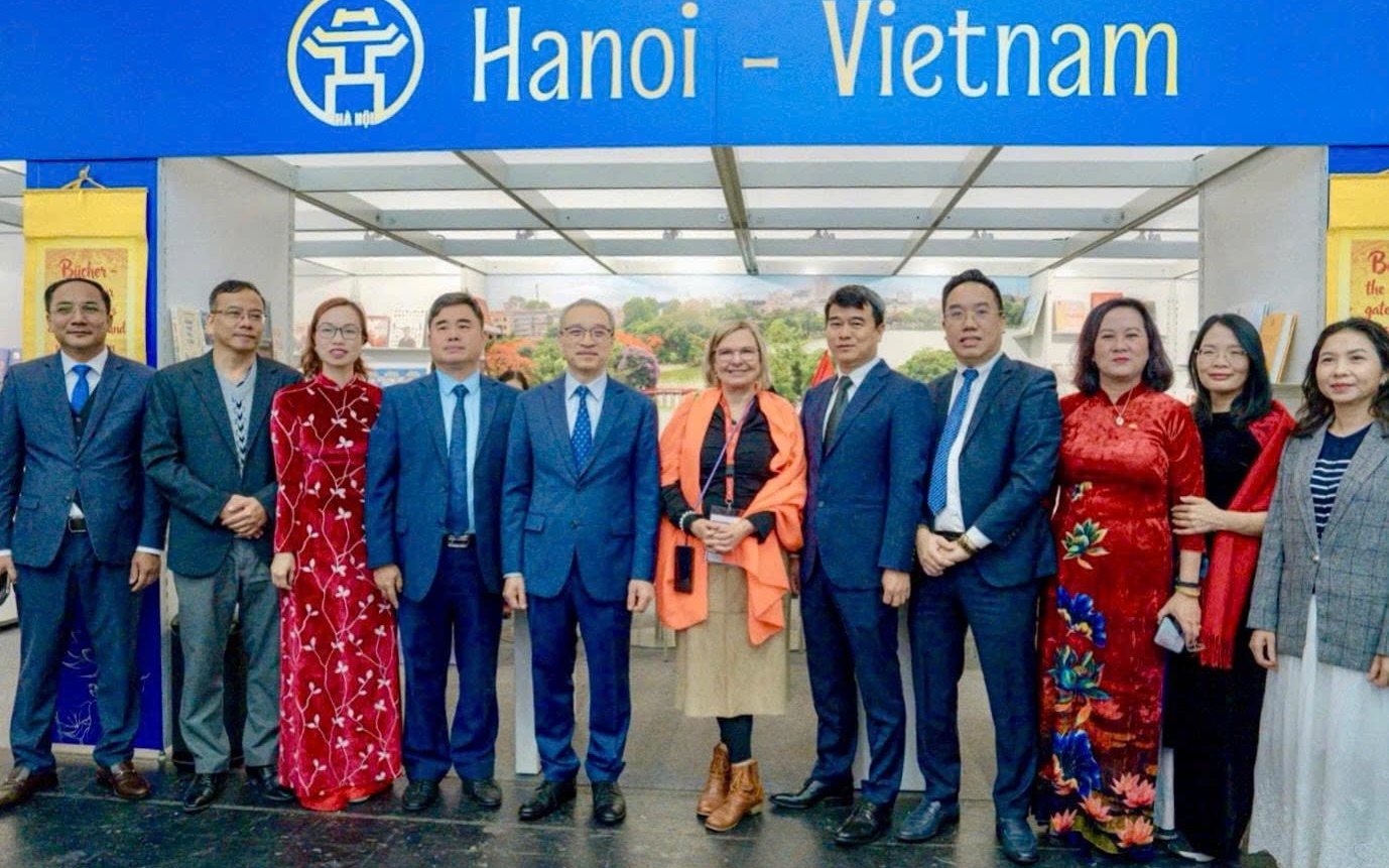 Ấn tượng Không gian sách và văn hóa Hà Nội tại Hội sách quốc tế Frankfurt 2025