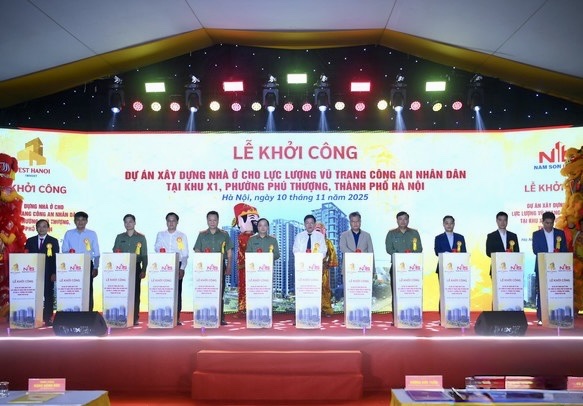 Khởi công dự án xây nhà ở cho lực lượng vũ trang Công an nhân dân tại phường Phú Thượng- Ảnh 2.