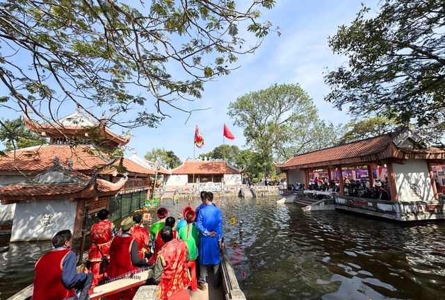 Gia tăng giá trị du lịch từ khai thác chiều sâu di sản- Ảnh 2.