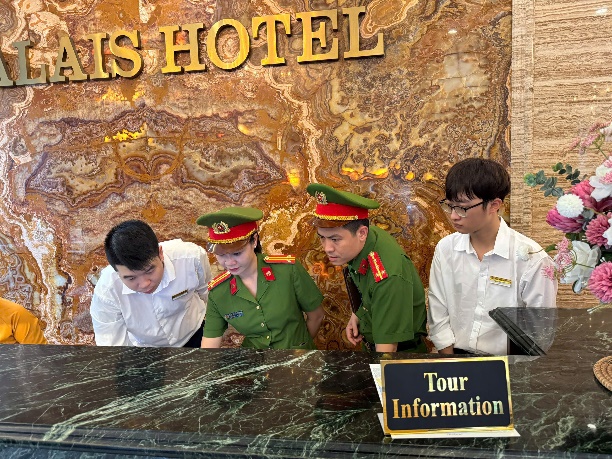 Tăng cường triển khai phần mềm ASM trong quản lý lưu trú và y tế- Ảnh 2. Tăng cường triển khai phần mềm ASM trong quản lý lưu trú và y tế- Ảnh 2.