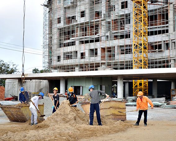 Các UBND cấp xã chịu trách nhiệm toàn diện về quản lý trật tự xây dựng tại địa phương- Ảnh 1. Các UBND cấp xã chịu trách nhiệm toàn diện về quản lý trật tự xây dựng tại địa phương- Ảnh 1.
