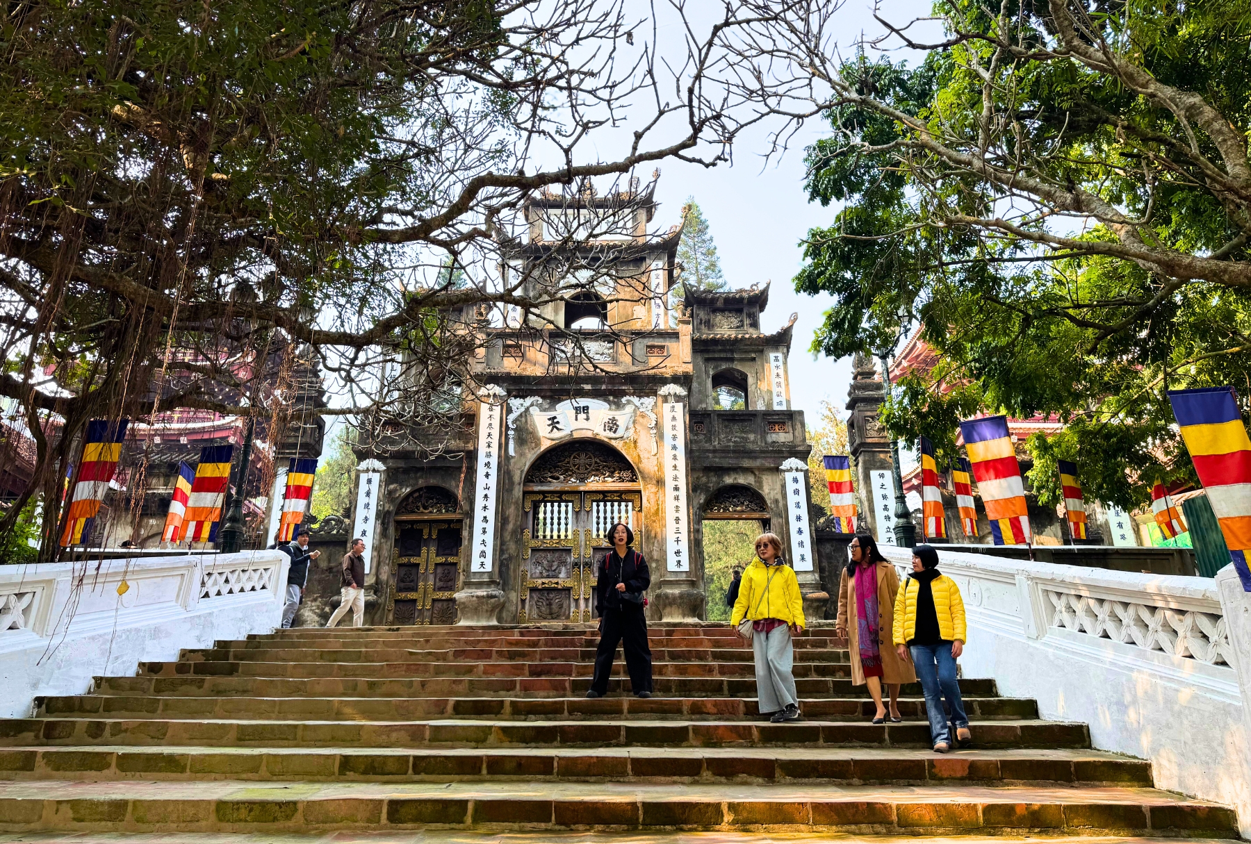 Du lịch ven đô Hà Nội: Biến "vùng đệm xanh" thành không gian trải nghiệm mới- Ảnh 1. Du lịch ven đô Hà Nội: Biến "vùng đệm xanh" thành không gian trải nghiệm mới- Ảnh 1.