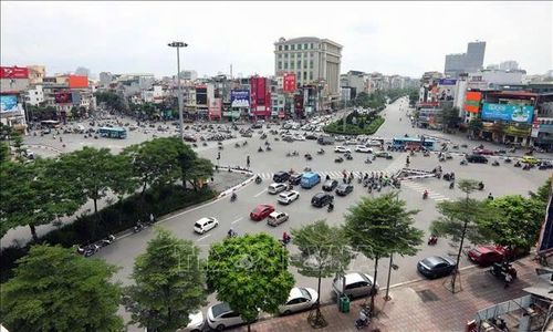 Hà Nội: Xén dải phân cách, mở rộng mặt đường Ô Chợ Dừa từ ngày 9/10  - Ảnh 1.