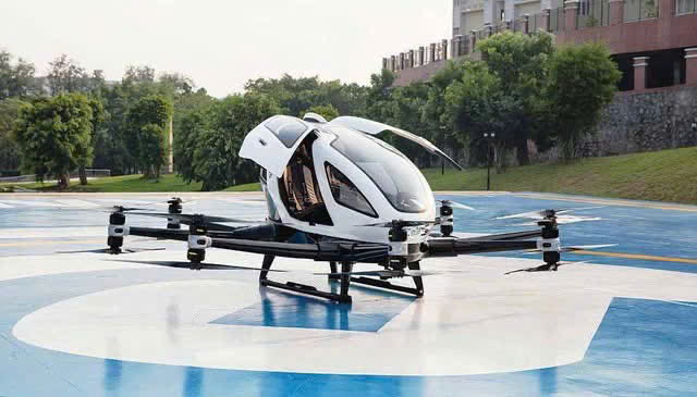Hà Nội yêu cầu định danh, định vị phương tiện bay hoạt động ở tầm thấp - Ảnh 1.