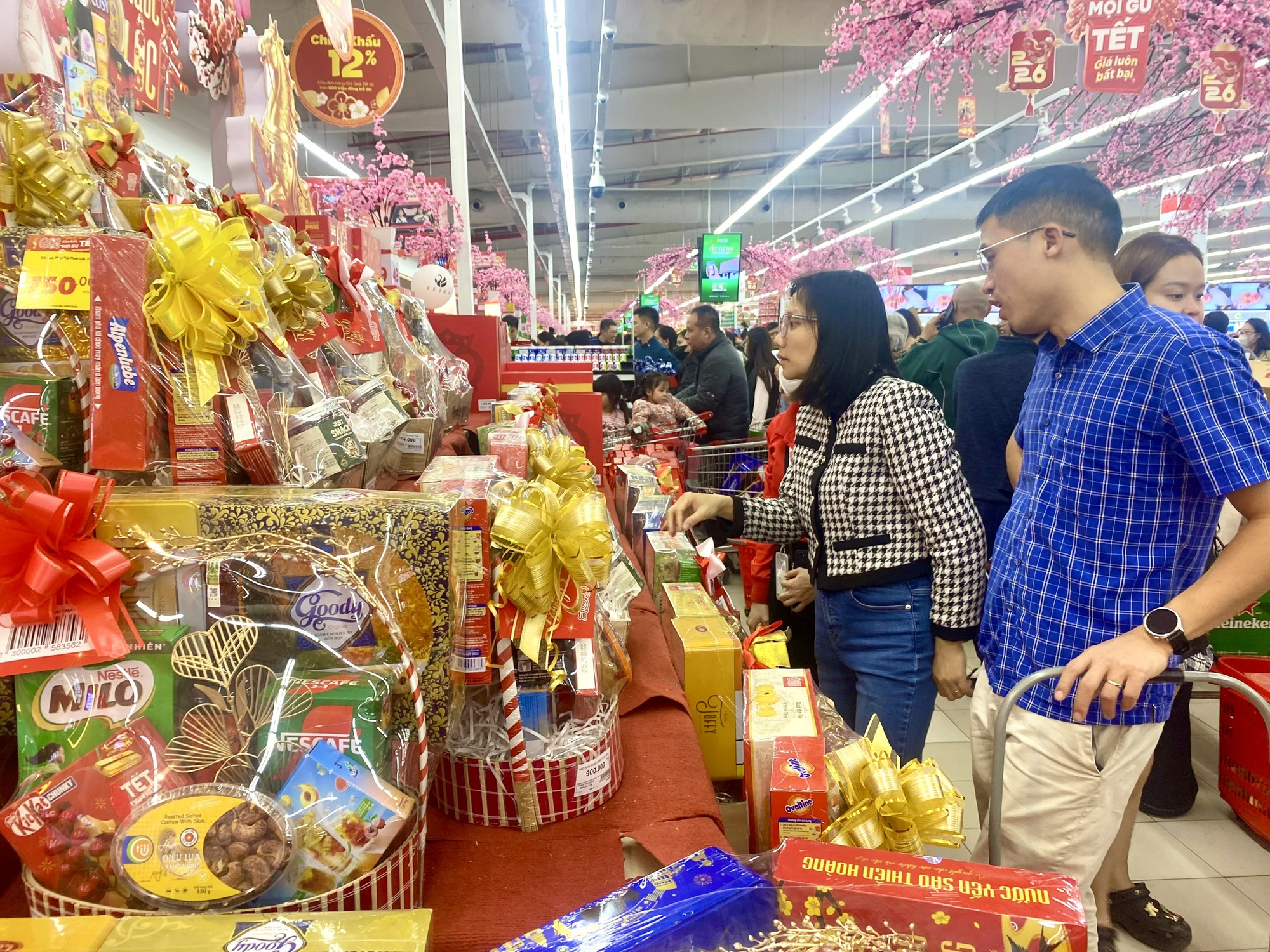 Thị trường bánh kẹo, giỏ quà Tết 2026: Hàng Việt chiếm ưu thế- Ảnh 1.