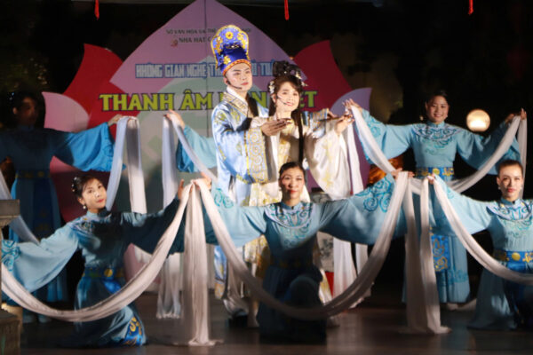 Nghệ thuật cộng đồng – kết nối âm nhạc với đời sống văn hóa Thủ đô- Ảnh 3. Nghệ thuật cộng đồng – kết nối âm nhạc với đời sống văn hóa Thủ đô- Ảnh 3.