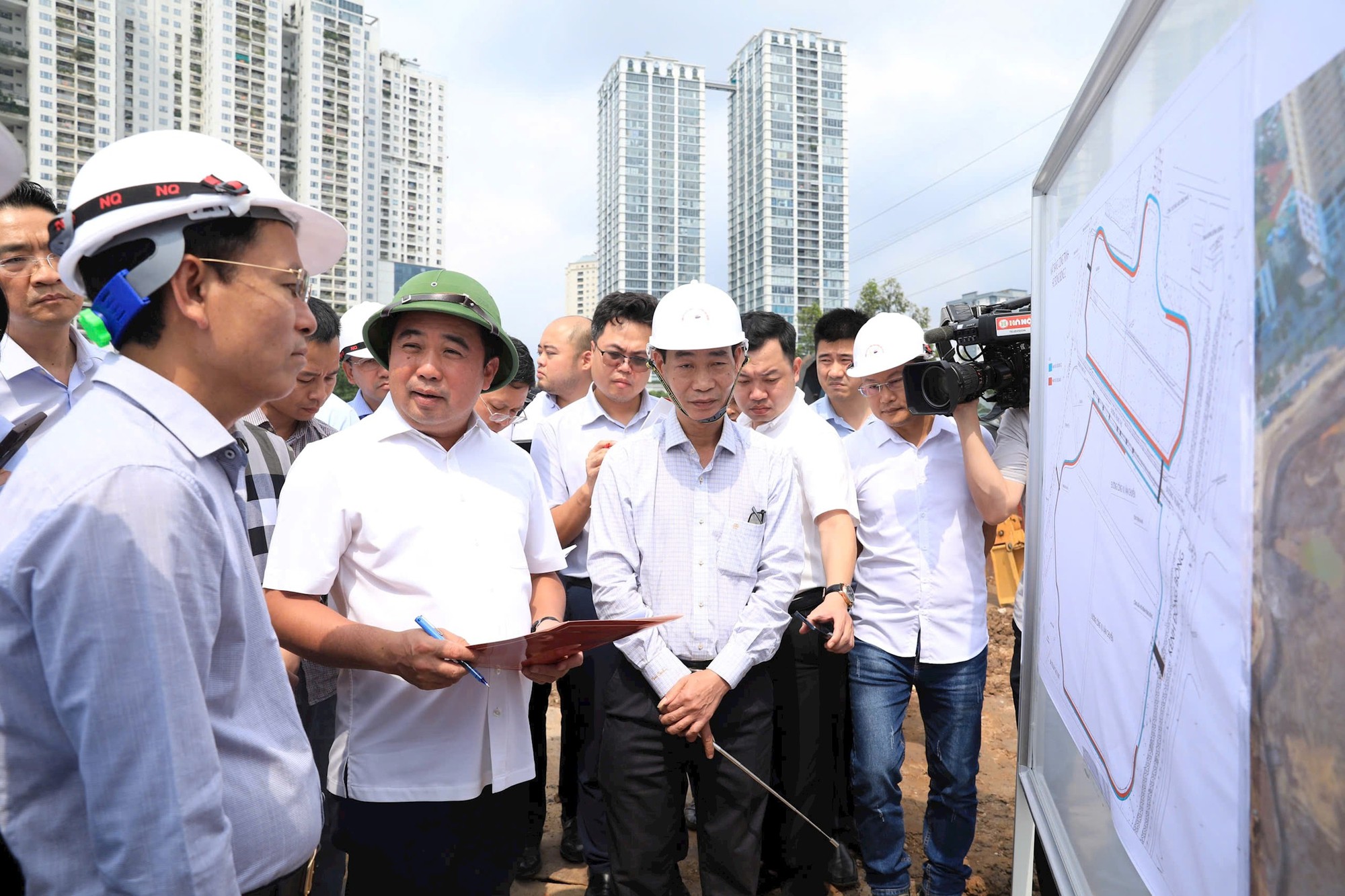 Hà Nội: Tập trung cao độ cho các các công trình, dự án trọng điểm- Ảnh 2.