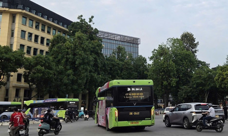 Hà Nội miễn phí xe buýt, bố trí 220 điểm gửi xe trong vùng phát thải thấp- Ảnh 1.
