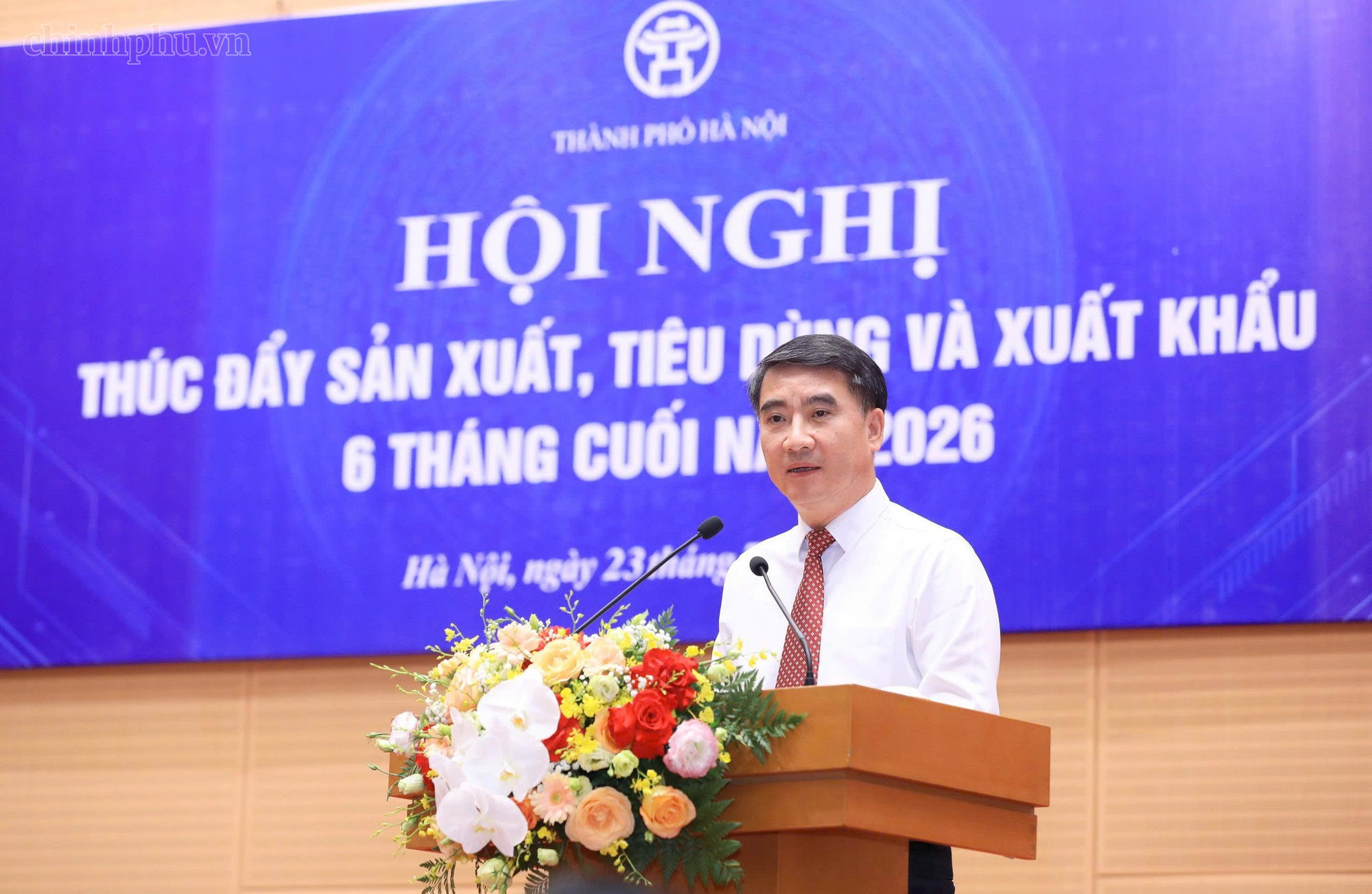 Chuyển mạnh sang tư duy phục vụ, lấy 'tốc độ' làm động lực thúc đẩy tăng trưởng kinh tế Thủ đô- Ảnh 2.