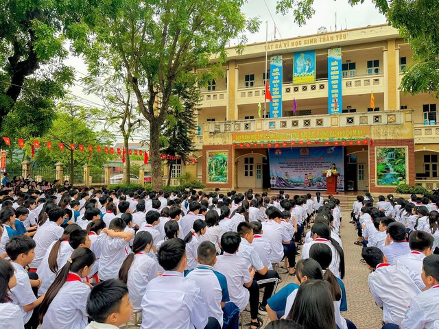 Tái cấu trúc mạng lưới trường học, tạo động lực nâng tầm giáo dục Thủ đô- Ảnh 2.