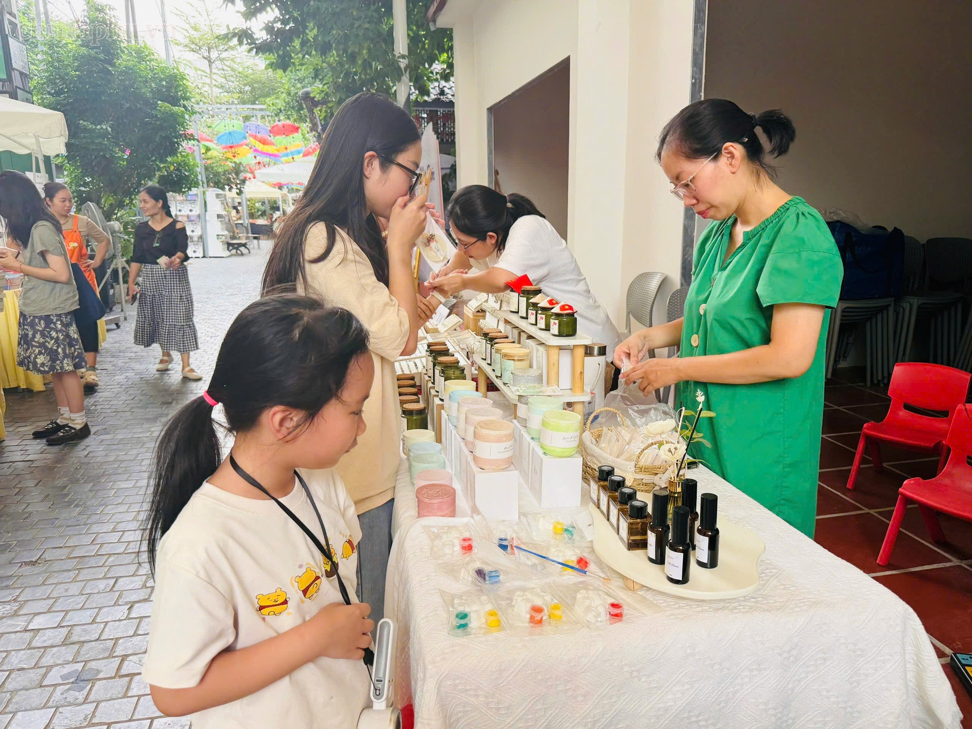Hội sách Mùa Thu Độc Lập: Khi lịch sử bước ra từ trang sách- Ảnh 6.