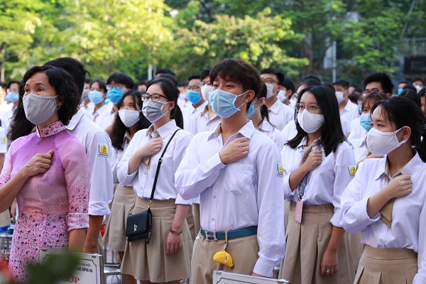 Ngôi trường THCS công lập ở Hà Đông to đẹp chẳng kém gì trường quốc tế Là trường  Chất lượng cao thành tích đào tạo cực đỉnh