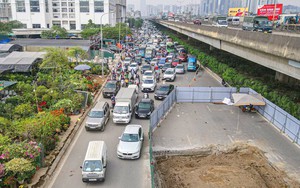 Thu gọn rào chắn trên đường Nguyễn Xiển để giảm ùn tắc giao thông