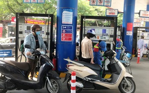 Hà Nội cấp phép 114 xe chở xăng dầu hoạt động 24/24h