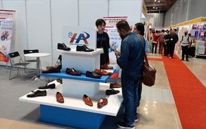 Quảng bá rộng rãi tiềm năng, sản phẩm ngành da giày Hà Nội