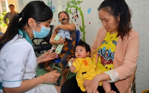 Tiêm chủng mở rộng-Bảo vệ sức khỏe trẻ sơ sinh và trẻ nhỏ