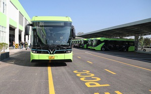 Hiệu quả sau 3 tháng triển khai các tuyến buýt điện đầu tiên ở Hà Nội