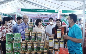 Hơn 150 gian hàng tham gia hội chợ nông sản thực phẩm an toàn Hà Nội 