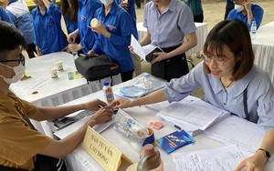 Gần 1.300 chỉ tiêu tuyển dụng tại Phiên giao dịch việc làm lưu động
