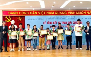 Trao giải cuộc thi Đại sứ văn hóa đọc thành phố Hà Nội