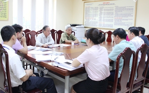 Bài 4: Tinh thần vì dân còn...điểm nghẽn