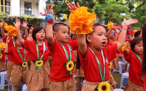 Hà Nội hỗ trợ 100% học phí cho học sinh thuộc hộ cận nghèo