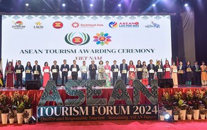 Hoàng thành Thăng Long, Làng cổ Đường Lâm nhận Giải thưởng Du lịch ASEAN 2024