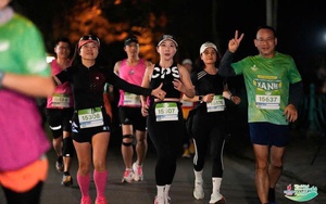 'Một cam kết đổi một cây xanh'-Hoạt động đặc biệt tại 'Hành trình năng lượng xanh' 