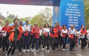 Sôi động chương trình &quot;Vinh quang Thể thao Việt Nam&quot; cùng Giải chạy Báo Hànộimới mở rộng lần thứ 49