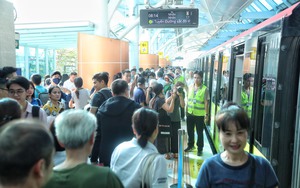 Metro Nhổn-Ga Hà Nội đón hơn 34 nghìn lượt hành khách trong ngày đầu vận hành