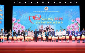 'Tết sum vầy-Xuân ơn Đảng'